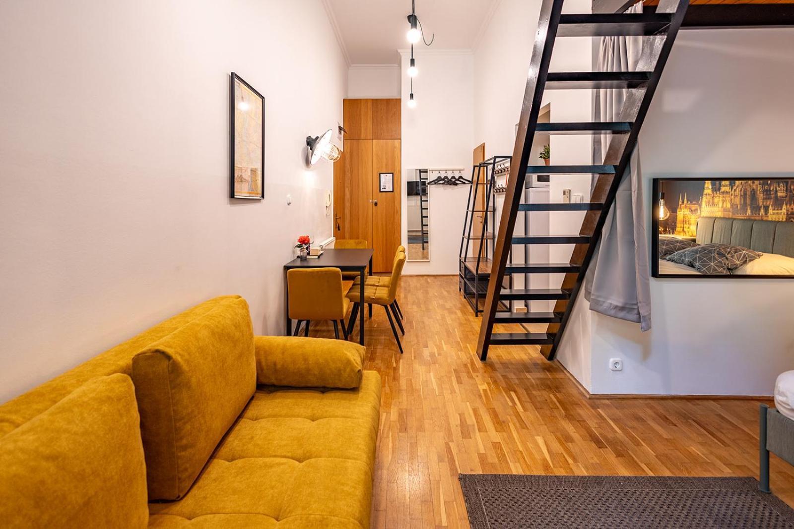 Mooki Loft&garden In Sohobudapest Budapešť