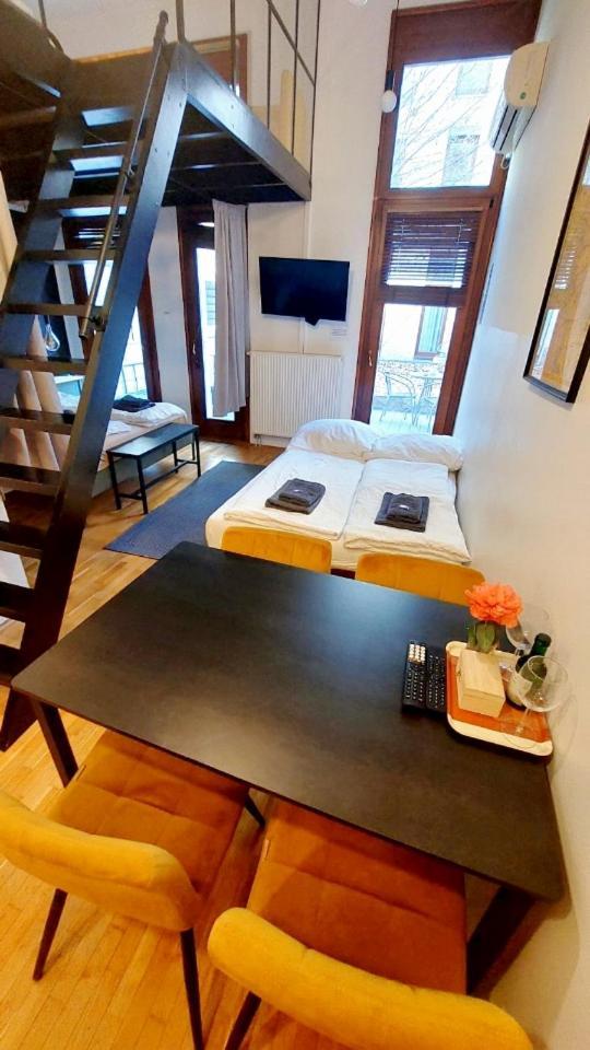Mooki Loft&garden In Sohobudapest Budapešť